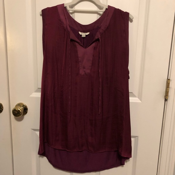 Stitch Fix Sweet Grey Juni Mixed Material Top - Picture 2 of 7